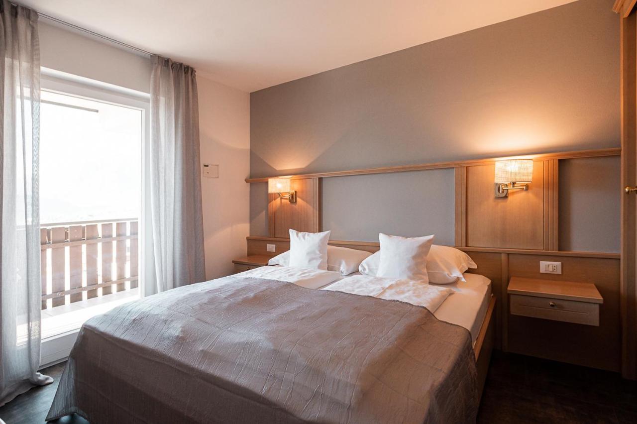 Apartmenthotel Ritterhof Suites & Breakfast Schenna Ngoại thất bức ảnh